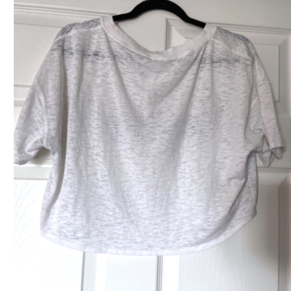 Lululemon Vinyasa Cropped Graphic T-Shirt White Burnout Size 6 Relaxed Fit Boxy - Picture 4 of 8